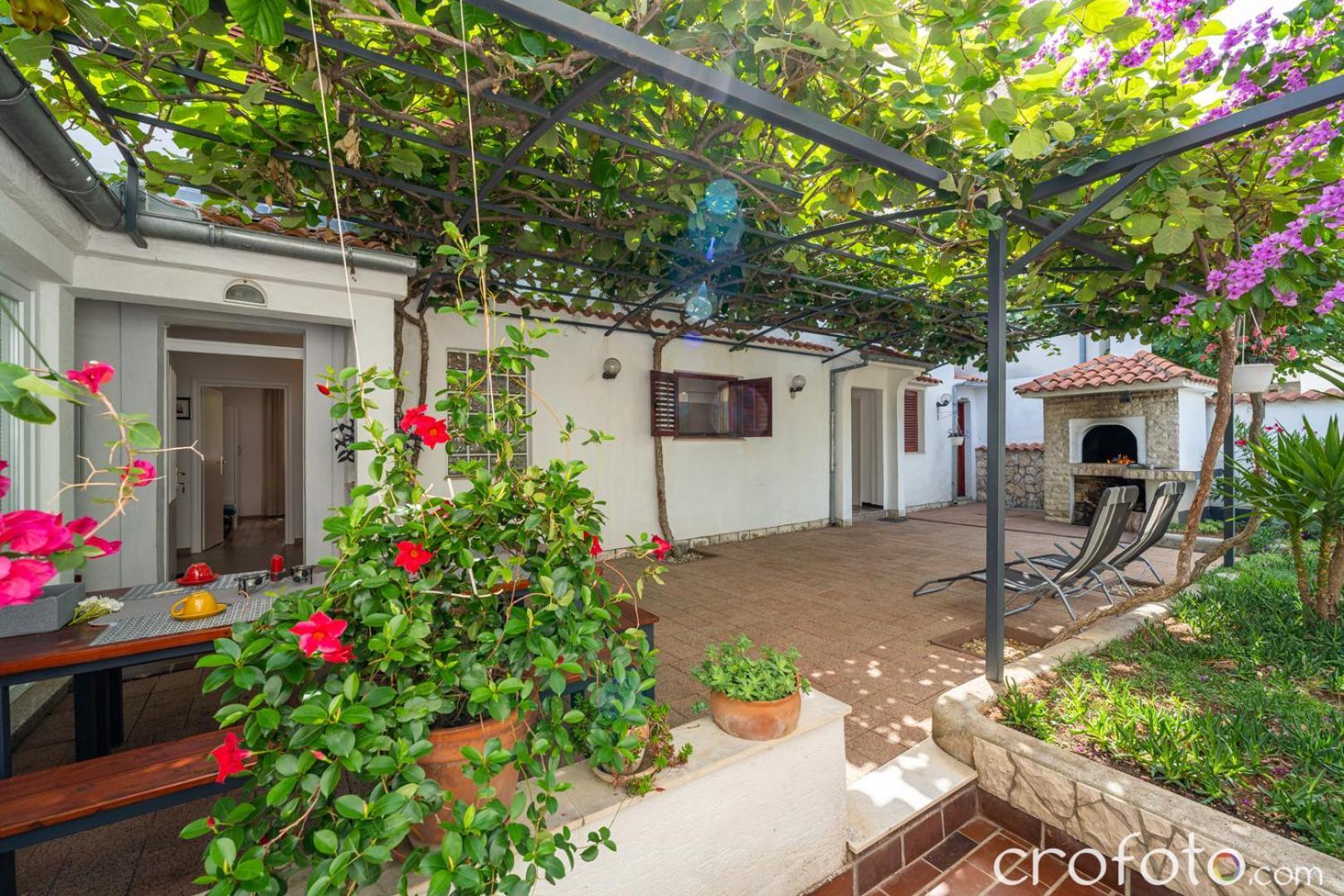 Vinka Apartment Biograd Na Moru Exterior photo